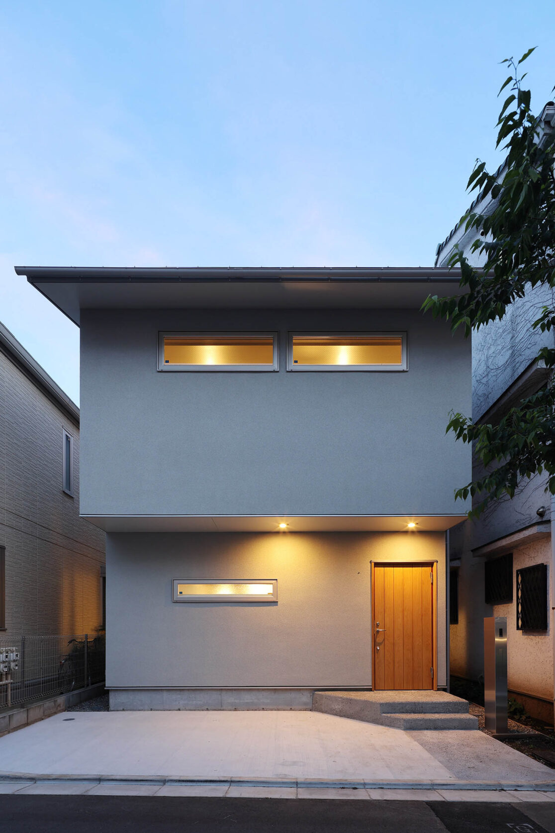 ミソサザイの家外観夕景